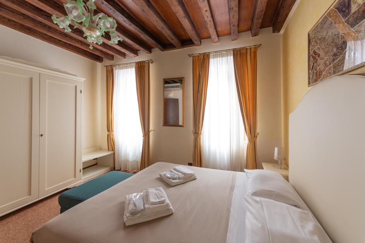 Ve-Nice Suite San Marco C4439 Venice Exterior photo